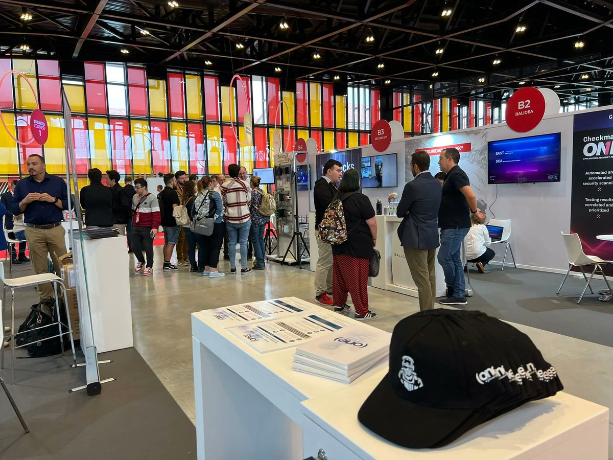 One_eSecurity's tweet photo. ¡Buenos días desde León! 
Visítanos en nuestro stand y no te pierdas nuestra charla "DFIR StoryTime: Caso real de cómo activar a tu retainer y evitar un despliegue de ransomware" en el Speaker Corner a las 13:35h.  @INCIBE #16ENISE #oneesecurity #ciberseguridad https://t.co/xoDBsYa9Cs