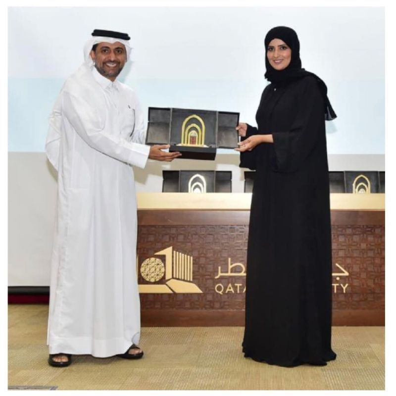 ukomandigihub's tweet photo. Congratulations to Dr. Noora Fetais for receiving the Outstanding Faculty Service Award from Qatar University.

And congratulations to Dr. Reem Al Shammari for being named in the Top 50 Tech Leaders in the Middle East by CIO.

Remarkable achievements from remarkable fellows✨ https://t.co/vwkeyAmfky
