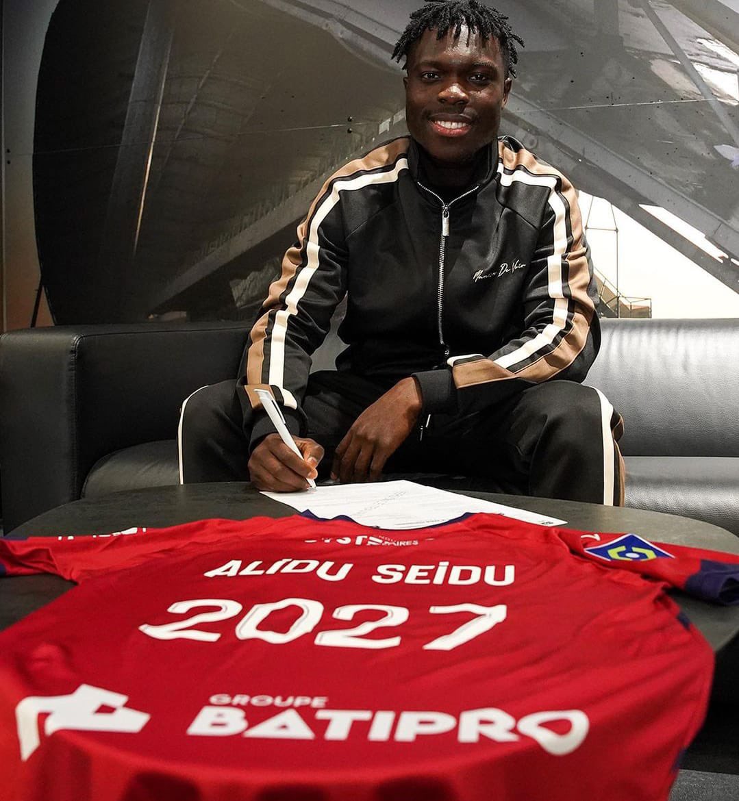 OFFICIAL: Alidu Seidu extends contract with Clermont for two more years. Initial contract was to end in 2025 but now will travel till 2027. 

The 22-year-old Ghana 🇬🇭 international has been impressive for both club and country in 2022.
