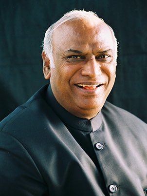 YashleshP's tweet photo. Congratulations to @kharge ji electing as president of INC https://t.co/6v2nsxhtQa