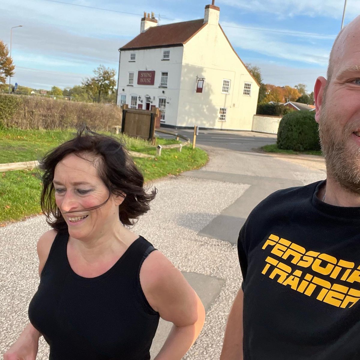 GorillaManFitn1's tweet photo. Interval Training around the park my my new client Sarah this morning π₯πͺπ§ββοΈπββοΈποΈββοΈπͺβ₯οΈ #fitnessmotivation #newarkparkrun #goprohero7 #Thorline #salter #newarkhalfmarathon #maxiteams #wellyx #alphadesigns #fitbit #anytimefitness #britishredcross #precisionnutrition #wrightfoundation https://t.co/Egc7uTokh6