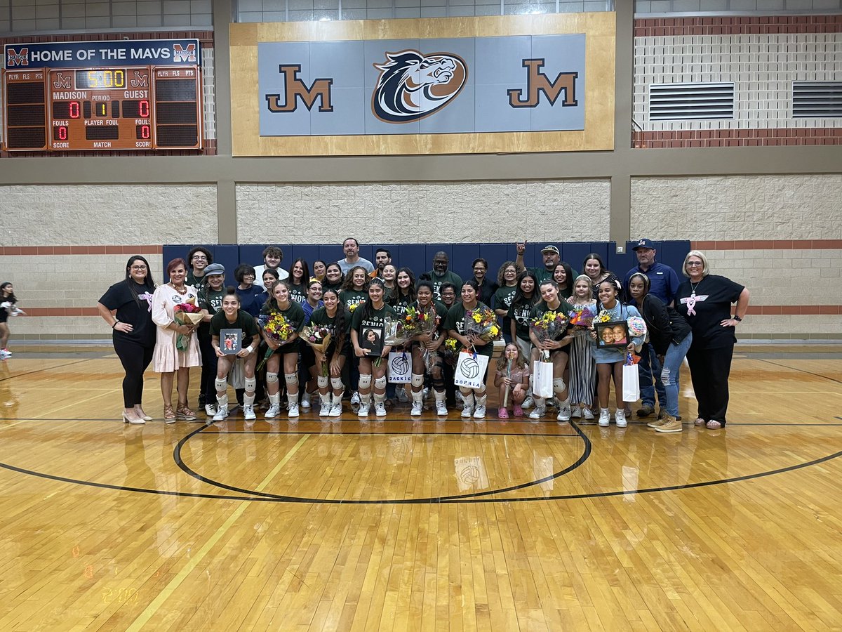 SAmavsVB's tweet photo. Thank you for all the memories seniors! We will truly cherish them forever. Remember to always strive for the best and of course ONCE A MAV ALWAYS A MAV 🫶🏽 Love you ladies! #MavStrong https://t.co/TscDHMai8v