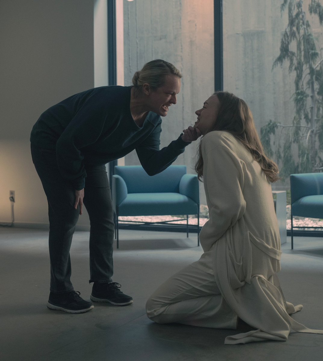 JoshMcVa's tweet photo. The evolution of understanding me…

#HandmaidsTale 
#TheHandmaidsTale https://t.co/ZqXBbq4VTK