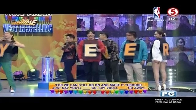 TV5manila's tweet photo. Good job lang kahit may konting  sablay para makaipon sa kaban ng bayan! Vest in Spelling na!🥰

#ShowtimeBeksciting
#ItsShowtimeTV5
#IBAngSayaPagSamaSama https://t.co/SJEordqHCP