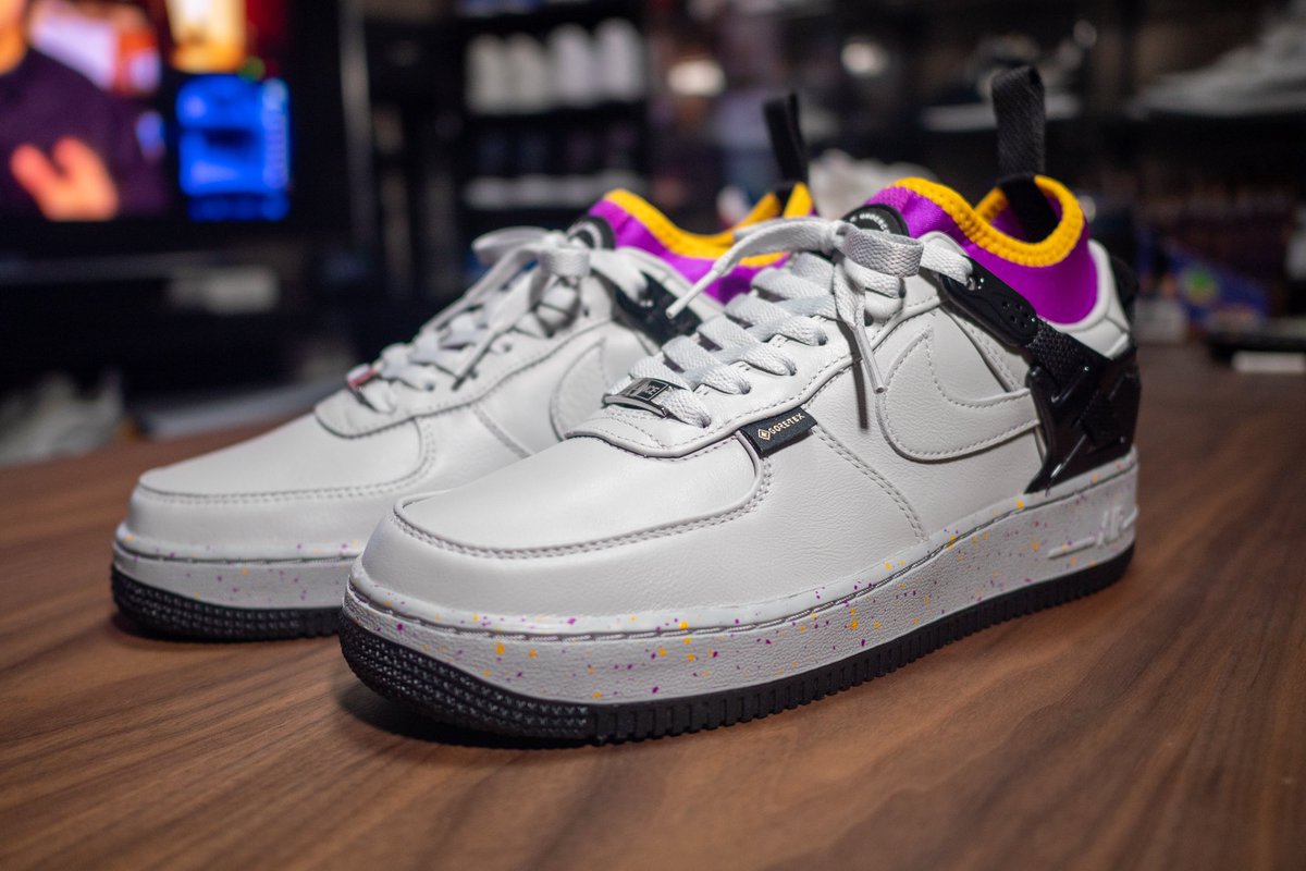 grigioalloy's tweet photo. - 今日のズック / TODAY'S KICKS -
「UNDERCOVER × Nike Air Force 1 Low "Grey Fog"」
思いの外グレー。
STYLE CODE : DQ7558-001
#NIKE #AIRFORCE1 #AF1 #AF1LOW #UNDERCOVER #AIRREVADERCHI #REVADERCHI #GTX #GORETEX #SNKRS https://t.co/LBsFfZKZHl