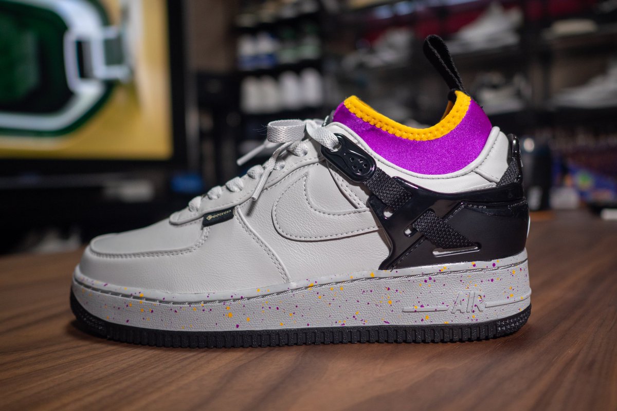 grigioalloy's tweet photo. - 今日のズック / TODAY'S KICKS -
「UNDERCOVER × Nike Air Force 1 Low "Grey Fog"」
思いの外グレー。
STYLE CODE : DQ7558-001
#NIKE #AIRFORCE1 #AF1 #AF1LOW #UNDERCOVER #AIRREVADERCHI #REVADERCHI #GTX #GORETEX #SNKRS https://t.co/LBsFfZKZHl