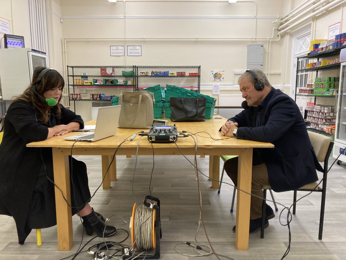 FootholdCymru's tweet photo. Our Chief Executive @MikeTheodoulou welcomes @CSummersNews &amp; @BBCRadioWales #breakfastshow to our #communitystore to talk about #CostOfLivingCrises and how we’re supporting communities with the rising costs #charity #wales https://t.co/P0LZWu4jHh