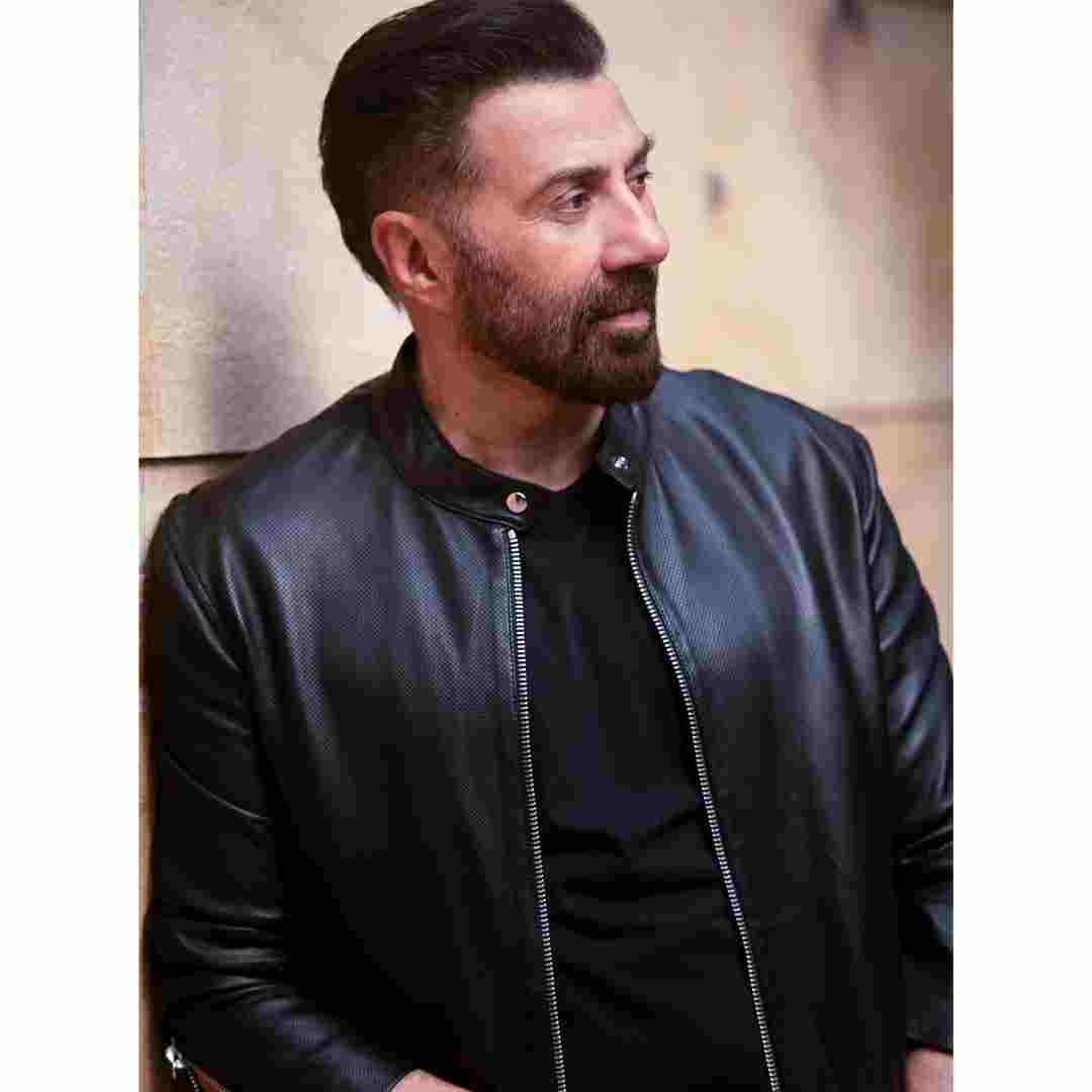 Wishing you a very happy birthday
sunny deol ji, best wishes for future. 