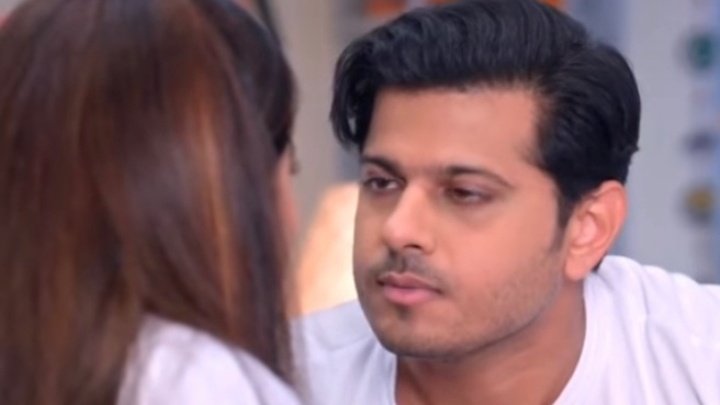 LolyHaidy's tweet photo. Must bring @StarPlus NEW MALE LEAD FOR SAI 🙄😏 https://t.co/S6Xm6u0Pad