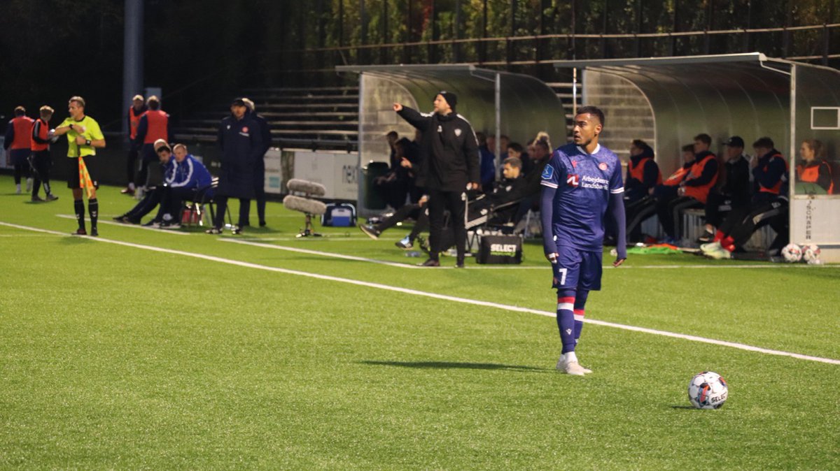aabsportdk's tweet photo. AaB TV: Vanløse I.F.-AaB 1-3
Se blandt andet scoringerne af Marco Ramkilde og Allan Sousa i sammendraget af pokalsejren over Vanløse I.F.: https://t.co/0dQ3fGr6rp
#AaB #SuperAaB #HeleNordjyllandsHold #Pokalen #VIFAaB https://t.co/Ktnfigbh4l