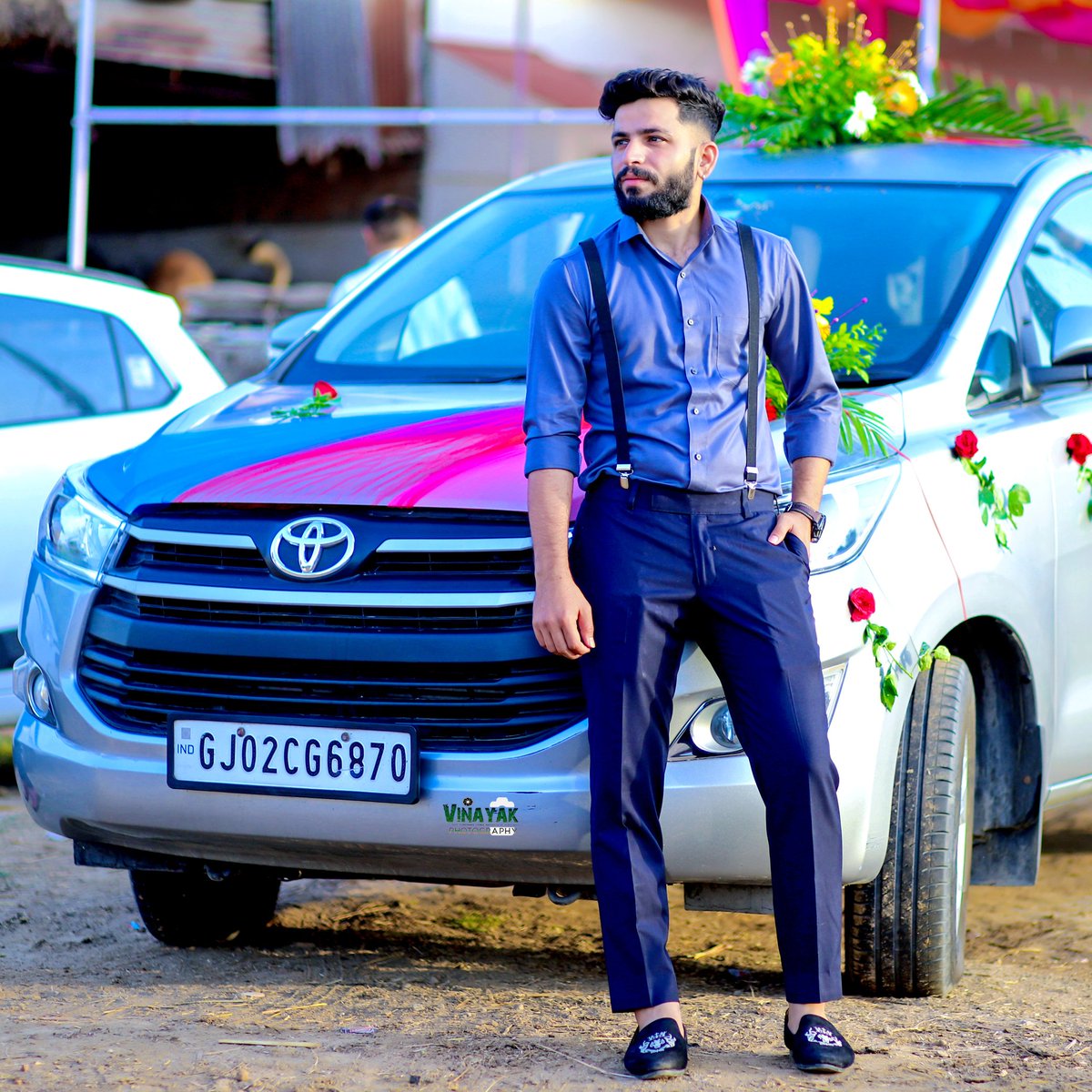 હું મારા શ્વાસ જેમને સમજી રહ્યો હતો,
‘ઘાયલ’ એ શ્વાસ મોતનાં ફરમાન નીકળ્યાં