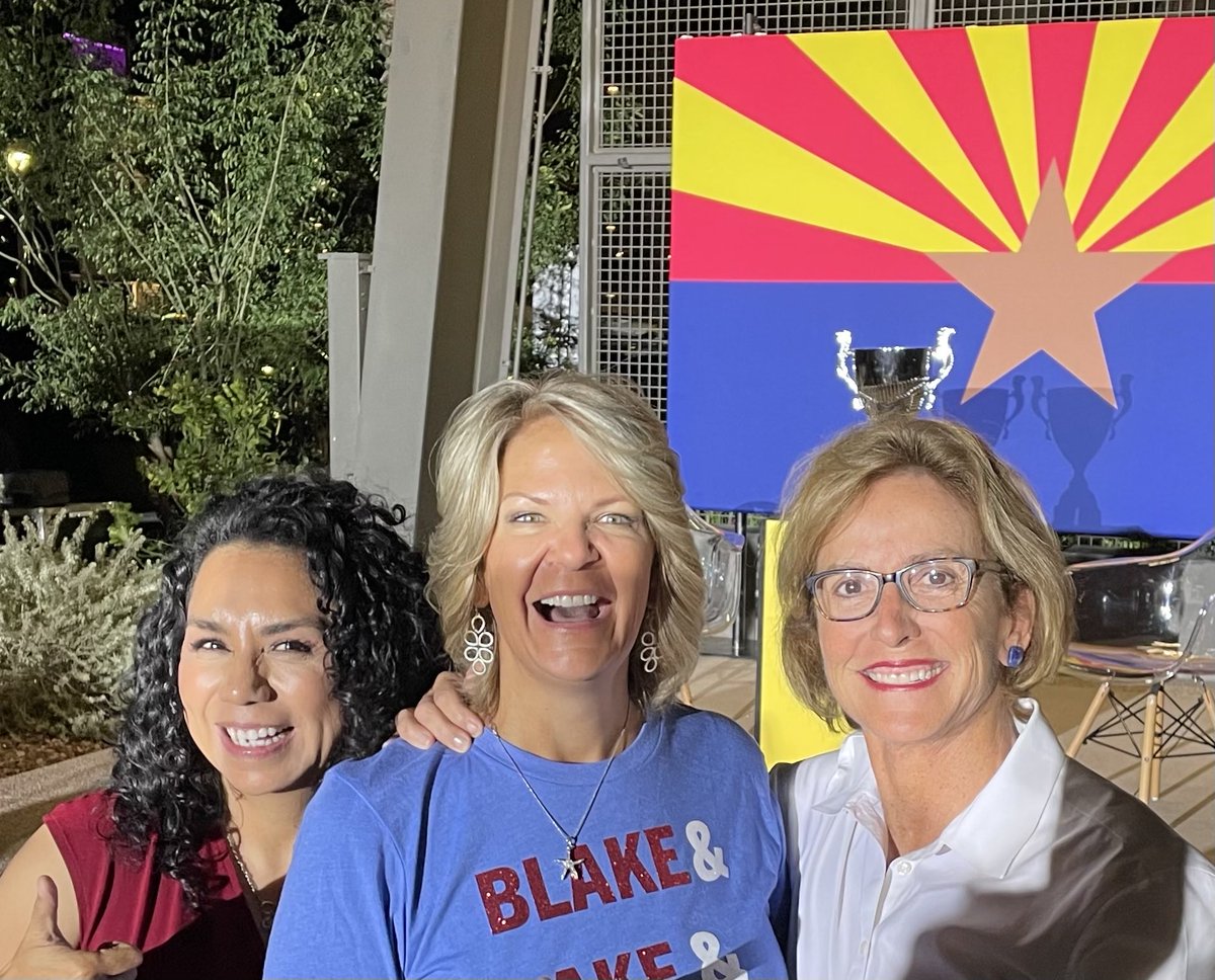 WendyRogersAZ's tweet photo. ⁦@kelliwardaz⁩ ⁦@tylerbowyer⁩ ⁦@KariLake⁩ #wnning ⁦@ArizonaYRs⁩ https://t.co/M8LGbqHZsC