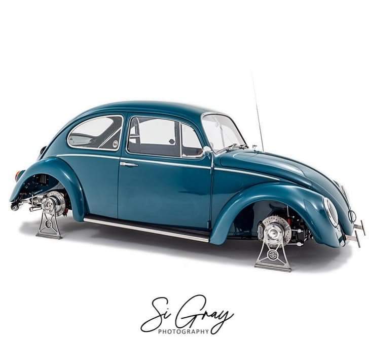 Suka Mobil Tua tweet media