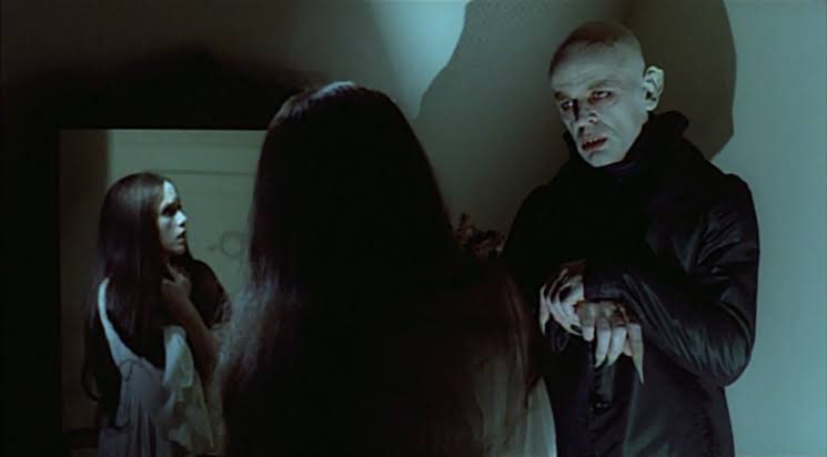 LisaHounshell's tweet photo. @davidcinema Herzog’s Nasferatu the Vampire https://t.co/V87LrT72dz