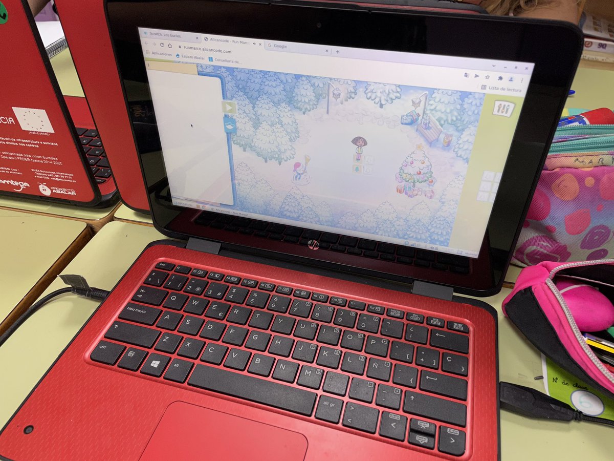 Hablandoennubes's tweet photo. Tenemos configurada una materia en el aula virtual #edixgal para aprender #programaciónvisual con #scratch. Cada uno va a su ritmo, enfrentándose a retos, explorando recursos de https://t.co/gZeKwrCntR y haciendo sus creaciones. Podéis descargarlo aquí 👉🏻 https://t.co/vFvUuawSe8 https://t.co/iIQa4HP1vc