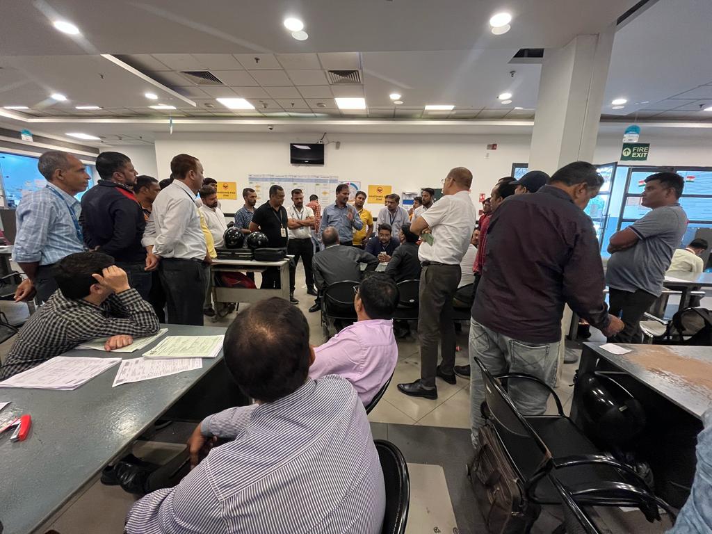 WCCBHQ's tweet photo. @WCCBHQ official conducted a #sensitization programme for #CHAs and their Staff engaged in filing paper related to #wildlife articles at #AirCargoComplex, #IGIDelhi, on 17-10-2022, attended by 40 CHAs and staff. https://t.co/IxtehvTOtQ