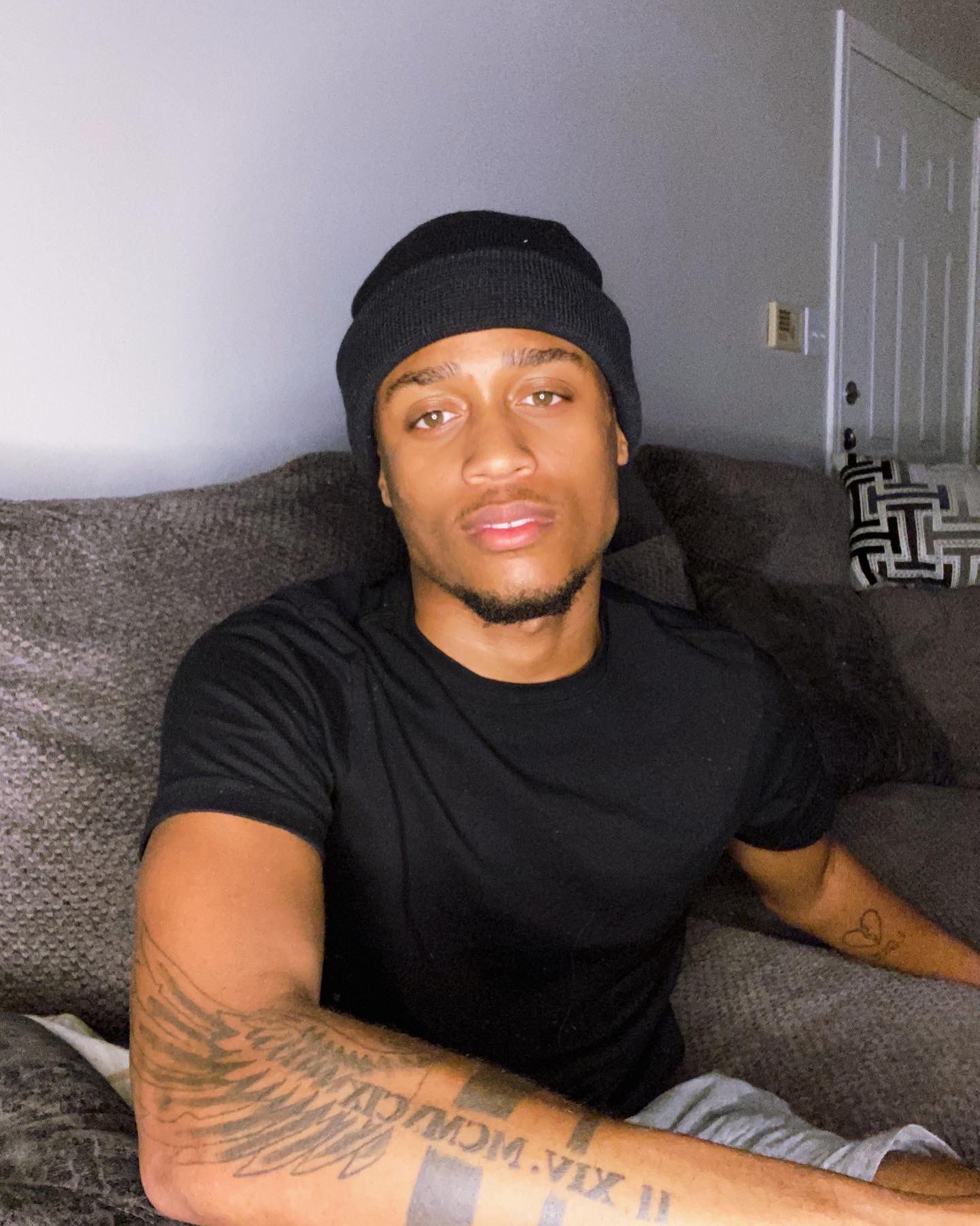 Munji 🇧🇧🇺🇸 on Twitter "Kisses & Hugs 🖤💦 https//t.co/IkTi4fNgM2" / Twitter