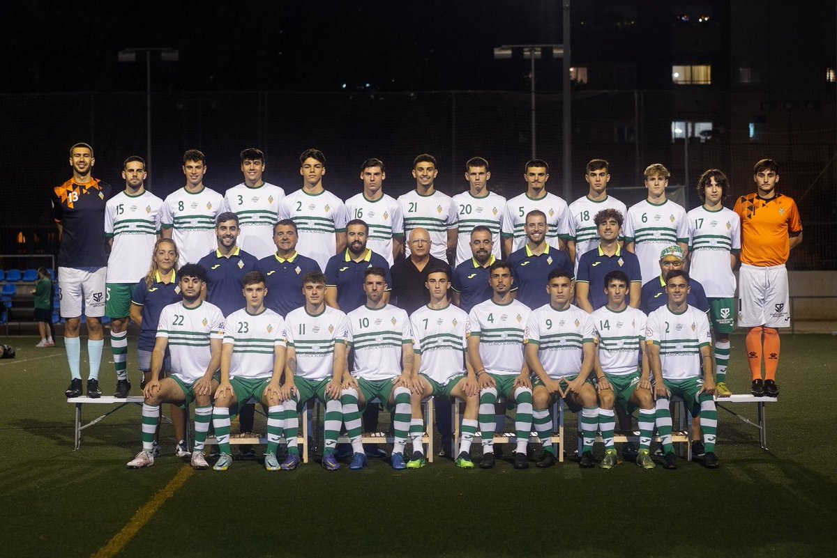 2️⃣2️⃣/2️⃣3️⃣🟢⚪️⚽️  <a href="/uesants/">UE Sants</a>