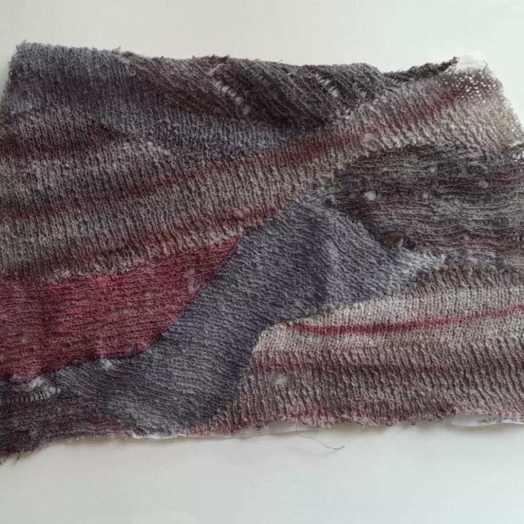 Who but Carousel artist Fiona Espenhahn would think to represent the Grand Canyon in knitting? Fantastic!
#grandcanyon #knitting #knittersofinstagram #knitart #knityourworld