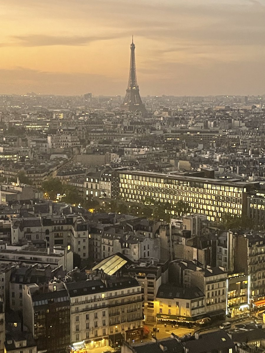 Dorte_Hoppner's tweet photo. A very good morning from Paris https://t.co/84diwZUaMm