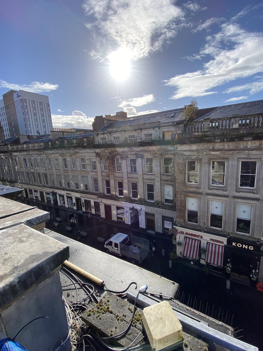 MurphyNiallGLA's tweet photo. #MomentsofHorror in #Glasgow: The best example of a ‘Glasgow Square’, Royal Exchange Square should be one of the finest urban spaces in our city and yet the southern side is blighted by vacancy, outcrops of Buddleja and water saturated stonework. The Square needs saving…👇😡🤯! https://t.co/1uJhk4YStc