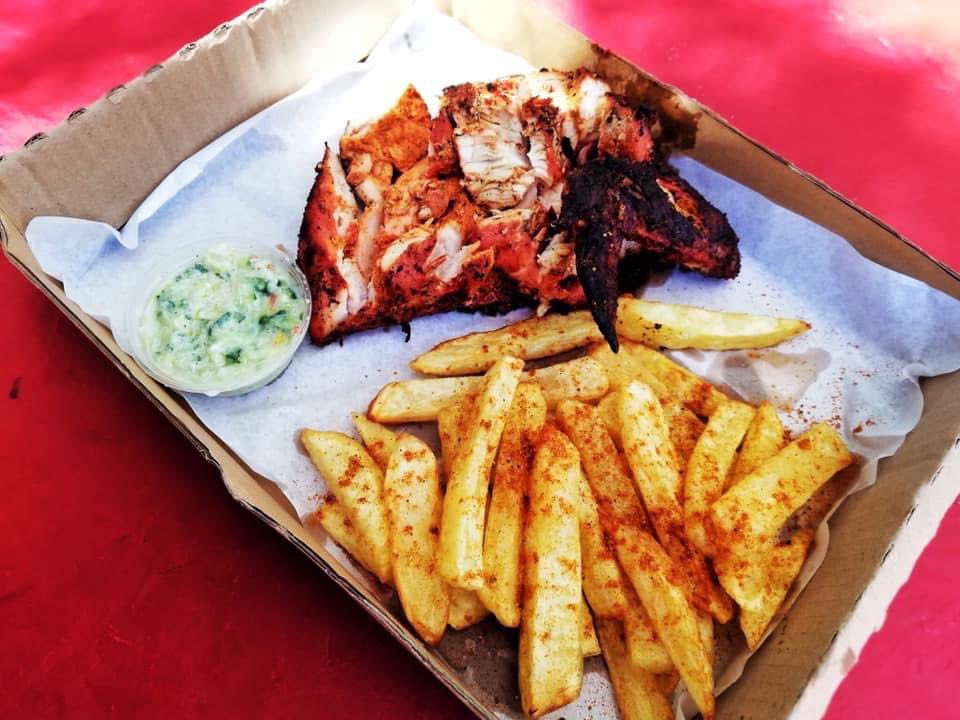 In the center of the park for <a href="/kyeyafoodmarket/">kyeyasfoodmarket</a> 11 will be the one and only <a href="/KIYK_zm/">KateInYourKitchen</a> Aka miss you don’t need a passport to sample world cuisine just hire me lol, she will be doing some fusion Zed/sa cuisine and apparently she has a few offal wraps I know I’m trying are you?? Rt