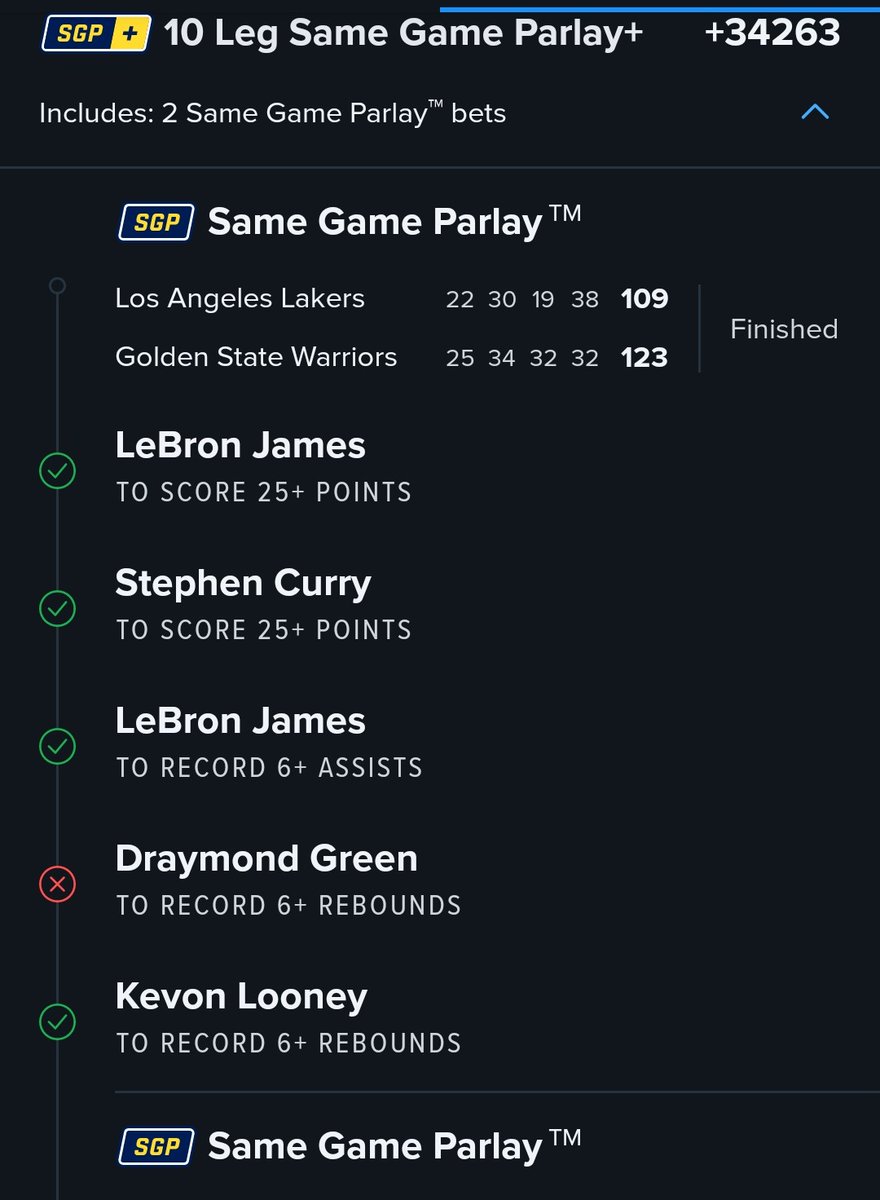 83LayLow's tweet image. 1 Draymond Green rebound short of a great night 😡😡