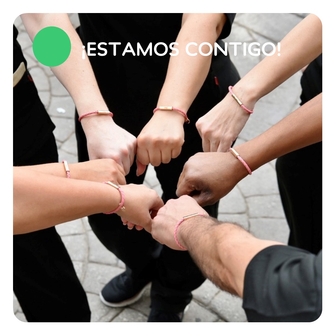 Detrás de ese rosa, hay un compromiso.

#diamundialcancerdemama #campanileandyou #apoyoemocional #campanilespain