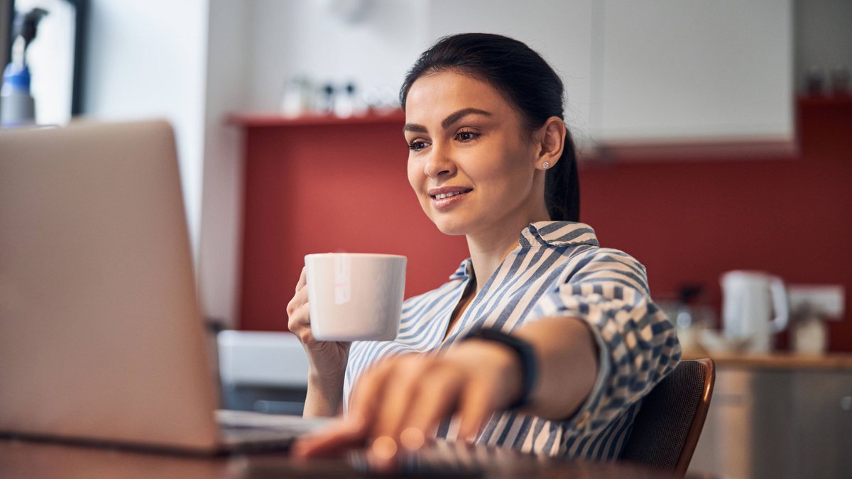 KlinkmannOy's tweet photo. Read this blog to see how remote services can help your business stay productive. https://t.co/8klvBCVJia https://t.co/5VeGcjEZ4u