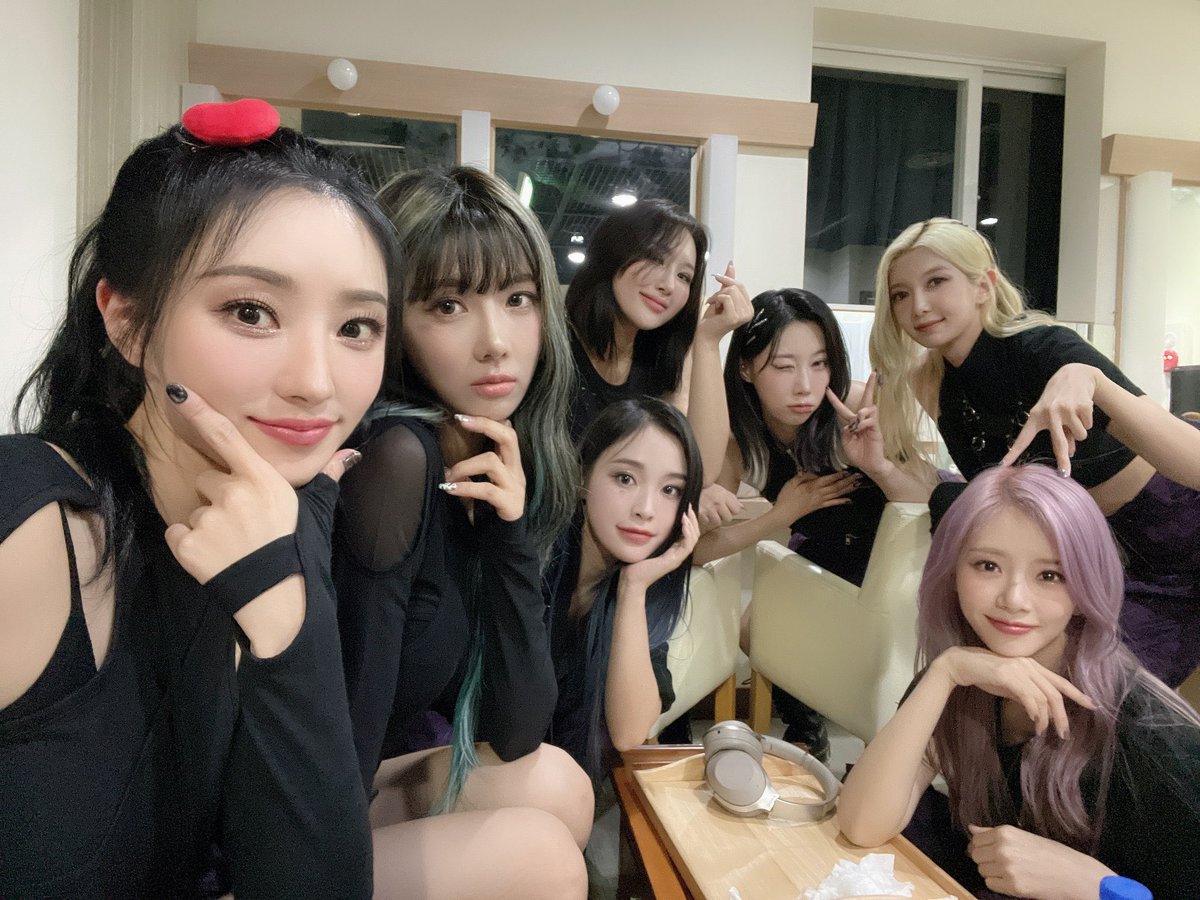 young900212's tweet photo. 套用一句话

日记很长，概括很短，全部都是，我爱妳。❤️❤️❤️❤️❤️❤️❤️

@hf_dreamcatcher 
#DREAMCATCHER #드림캐쳐 https://t.co/sAdP7rY9aD