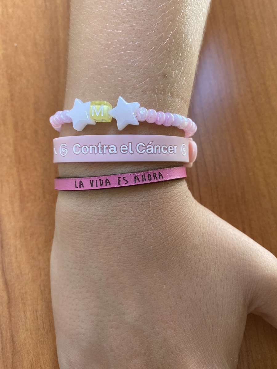 masunten's tweet photo. #ElRosaEsMasQueUnColor 
Contra el Cáncer ➡️ #investigacion https://t.co/41Jq3wrXLn