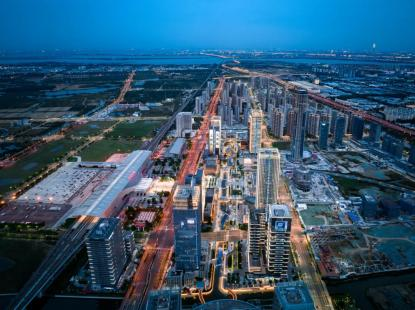 SZXiangcheng's tweet photo. Compared to 2011, the number of trains stopping at Suzhou North Railway Station has more than doubled. With the Nantong-Suzhou-Jiaxing-Ningbo railway lines in the pipeline, #Xiangcheng will further consolidate its position as a central hub. #DynamicDecade #XiangchengDevelopment https://t.co/uFNeSRTRV7