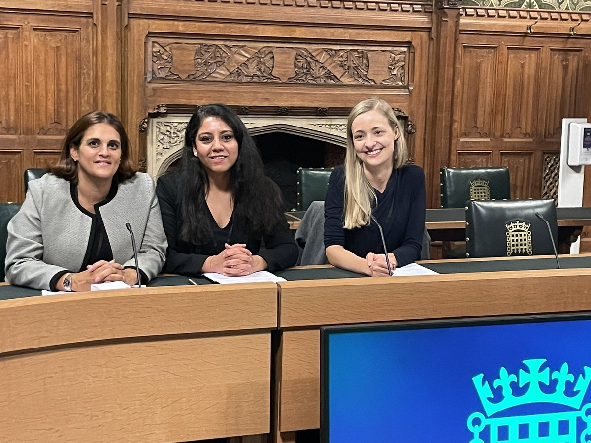 LoizouLucy's tweet photo. What a privilege it was to speak in Parliament last night with my wonderful colleagues - Agata Osinka and Avneet Panesar . We talked about family law and the challenges facing international families. A true career highlight for us all. @LondonConsuls @iFLGUK https://t.co/NQDqtRyxY8