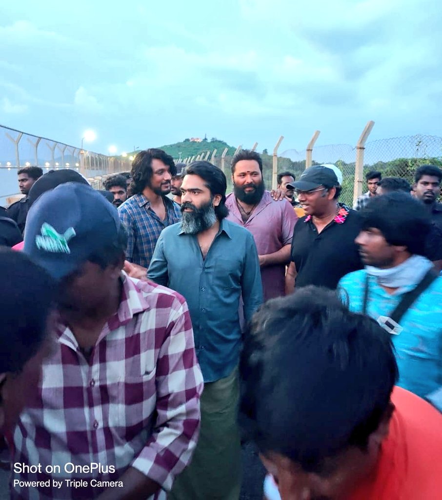 Gautham_Trends's tweet photo. #PathuThala ✨
#SilambarasanTR #Atman #STR #STR45
#GauthamKarthik #NavarasaIlavarasan #GK #GK14
@StudioGreen2 @Kegvraja @PenMovies @SilambarasanTR_ @Gautham_Karthik @arrahman @nameis_krishna
@priya_Bshankar @KalaiActor
@Iamteejaymelody @Cinemainmygenes https://t.co/B0Ucqajytq