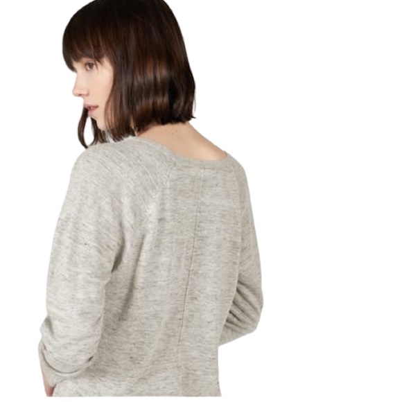 jtpesto's tweet photo. So good I had to share! Check out all the items I'm loving on @Poshmarkapp #poshmark #fashion #style #shopmycloset #everlane: https://t.co/JmvWijVuTz https://t.co/8NxnsLv0ui