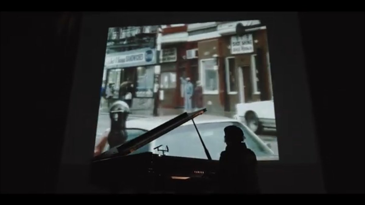 KikeAmonarriz's tweet photo. Ronnie Lynn Patterson euskaltzale eta adiskide kansastar-paristarrak “Blakmaninov” disko berriaren aurrerapen gisa “Sunset” pieza eskaini digu. Ederra!
🎥👉🏼 https://t.co/9ItmiycDdb https://t.co/tkiF7T1K3j