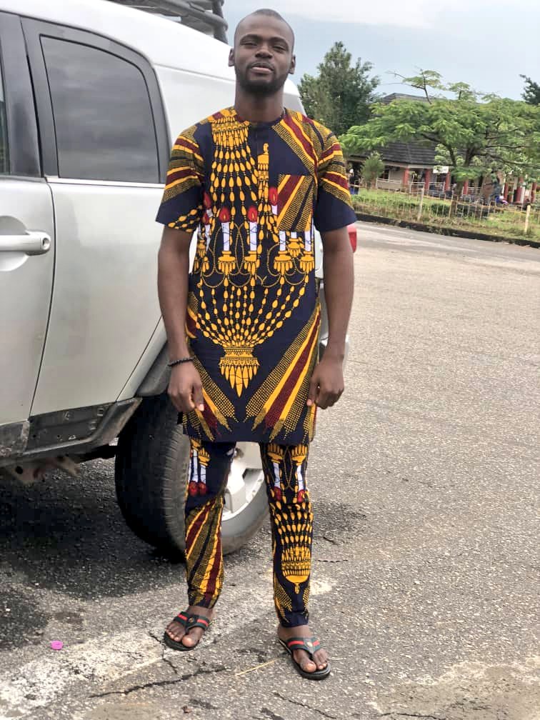 Emeka_NCD's tweet photo. I found out something recently 🤔
There are two kinds of good people
1. Those that want to see you grow
2. Those that are committed to help you grow
When you expect no1 to act like no2, you end up getting hurt🙂
- Emeka NCD
#ProjectNCD https://t.co/oBYb8l6kH1