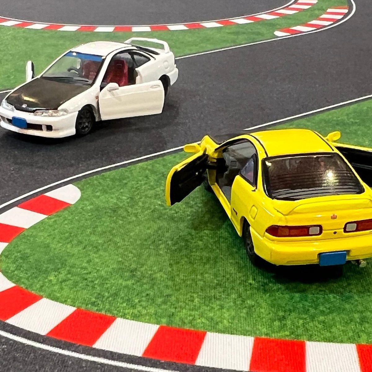 littlelegard's tweet photo. エラカー新製品のご予約案内です。続々と続きますが、今回はホンダインテグラDC2のあのモデルたちです✨😊
今回も宜しくお願いします🙇‍♂️
ご予約は全国のエラカーお取扱店でどうぞ♪
https://t.co/uAgOLBASWQ

#eracar #エラカー #カストロール #castrol #dc2integra https://t.co/k24HtsjSbS