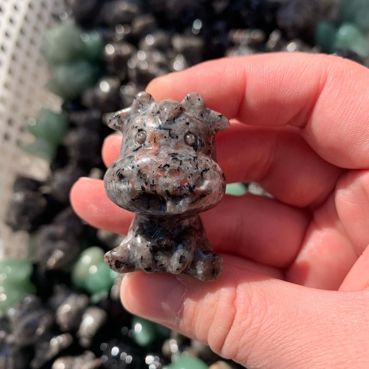 rockeastgem's tweet photo. 2⃣️cute 🐮
3.8usd per piece

#ox #cattle #crystalwholesale #crystalmining #crystalforsale #crystals https://t.co/Y1iXLUiD4W