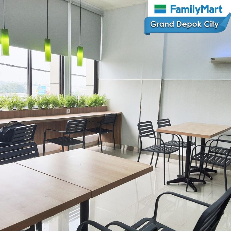 FamilyMart Indonesia tweet media