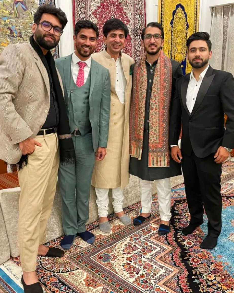OvaisSultanKhan's tweet photo. Attending a Kashmiri wedding is culturally an enriching experience. Once again many congratulations, Imad. It's so awesome to meet Immad, Fazal &amp; Khalid at the wedding. May Allah fill all your lives with endless happy moments, countless wonderful surprises, &amp; infinite success! https://t.co/1Mkr8SswvB