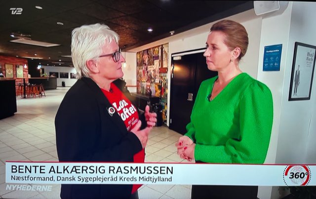 balkaersig's tweet photo. Tak for en god dialog i Tønder igår, ingen tvivl om at jeg havde håbet på et klart svar om sygeplejerskers løn - Det handler jo om at sikre et sundhedsvæsen @PMofDenmark @GreteGc  @Sygeplejeraadet https://t.co/Fzi9DAYUNu