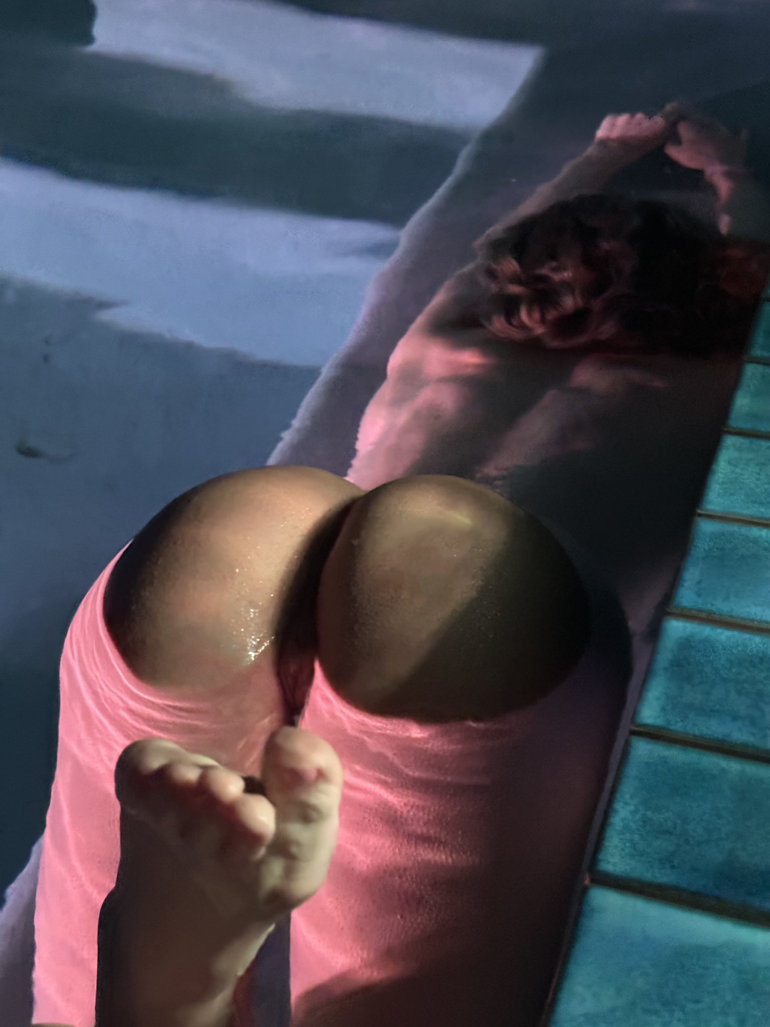 Madi Ruve on X: Ass pussy and foot in one photo? Yes daddy just for you  😘🤝 dont be shy find more of me here t.cozY9tlfOze0  t.cowaktxGKr4b  X