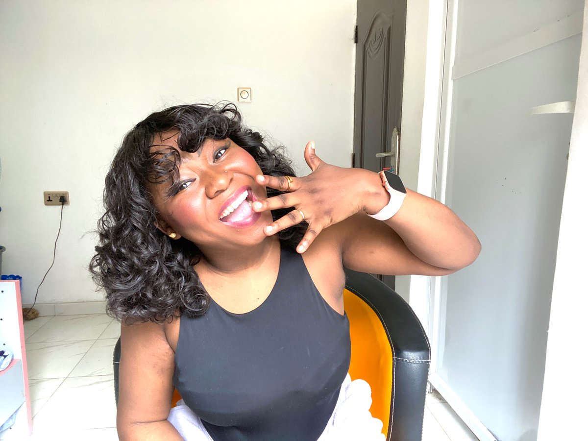 miemie_gm's tweet photo. First media 😍😊,Deleting in 1min ♥️ https://t.co/6JcSjLghws
