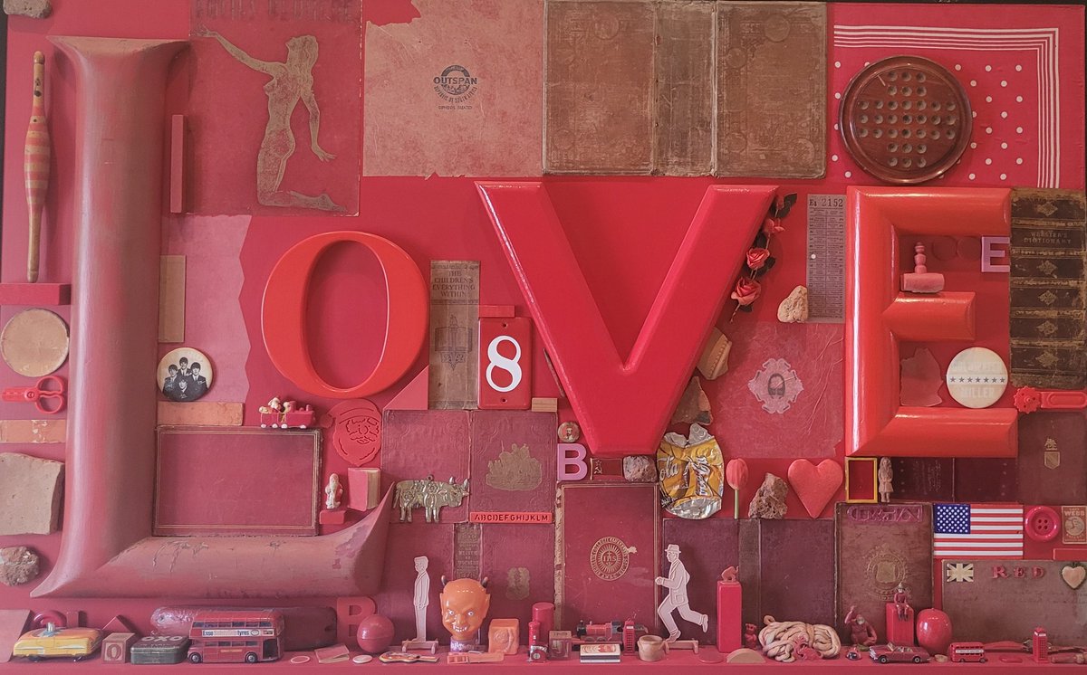 Emma Coburn ACR (@flomaco) on Twitter photo Think I've fallen in #love! An inspiring first visit to <a href="/PallantGallery/">Pallant House Gallery</a> yesterday. I can't wait to come back!
#peterblake #mixedmedia #conservation #thoughtprovoking Think I've fallen in #love! An inspiring first visit to <a href="/PallantGallery/">Pallant House Gallery</a> yesterday. I can't wait to come back!
#peterblake #mixedmedia #conservation #thoughtprovoking