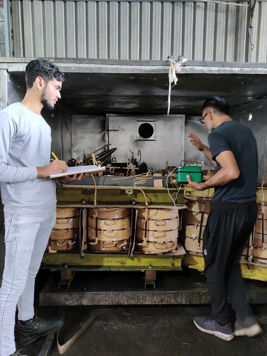 सारसोल कार्यशाला पर मीडियम पावर परिवर्तकों को ओवन (oven) से निकालने से पहले मैगर चेक किया जा रहा है।
<a href="/Je_ws_sarsol/">ravi kumar</a> <a href="/Sanju_uppcl/">A.E.(W/S)ALIGARH</a> <a href="/e_aligarh/">E.E W/S Aligarh</a> <a href="/_SDVVNL_SEE_FBD/">DVVNL SE WORKSHOP</a> <a href="/raviagarwal68/">Ravi Kumar Agarwal</a> <a href="/MDDVVNL/">MD DVVNL AGRA</a> <a href="/dvvnlaligarh/">DVVNL ALIGARH</a> @DvvnlWorkshop