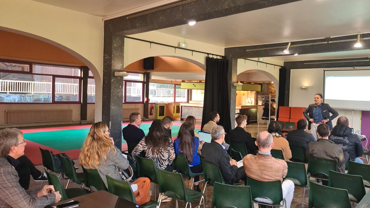 #visitepiscine #biomethane #minicogeneration visite de la piscine Yvonne Godard <a href="/Paris/">Paris</a> pour connaître les solutions chauffages, ecs, traitement de l’air, …
Merci aussi à nos partenaires <a href="/GroupeRecrea/">récréa</a> <a href="/UVGERMI/">UVGERMI®</a> @juliawagner <a href="/DominiquePavy/">pavy</a>