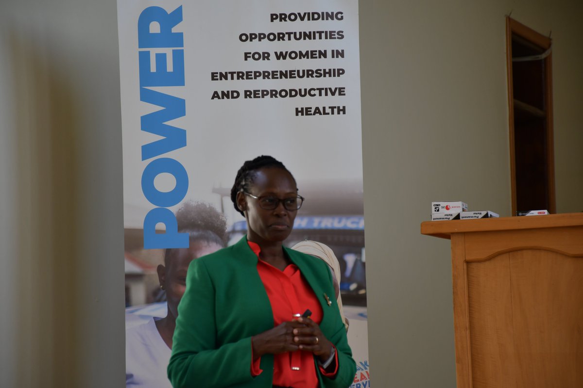 Capitalsolns's tweet photo. One must not wait to fundraise instead they should be proactive in cultivating deeper relationships. @Jolarok  noted in her training session today morning on "Fundraising and Business Development" for the young women entrepreneurs in the POWER accelerator.
@action4hU @dsw_intl https://t.co/cXZ2PCHPqp