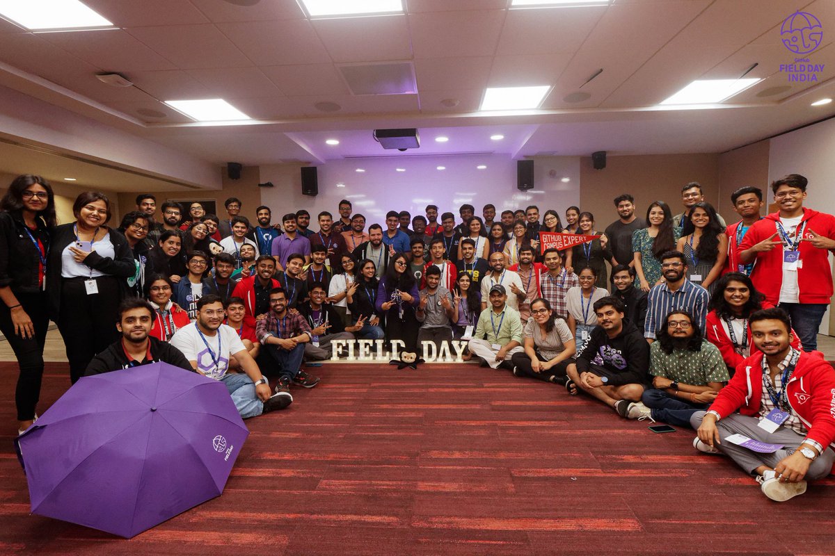 HeySunit's tweet photo. Just published the GitHub Field Day Vlog ☂️☂️

https://t.co/FSUIs1hNs9 https://t.co/zJyPca8rJL