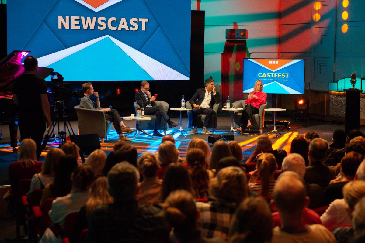 ChrisMasonBBC's tweet photo. Great pictures from #CastFest last night — recording Newscast, Ukrainecast and Americast in front of a live audience at the Radio Theatre in London. Listen to the #BBCNewscast here @BBCSounds https://t.co/Xo2utE08XJ https://t.co/uSU3HmmU29